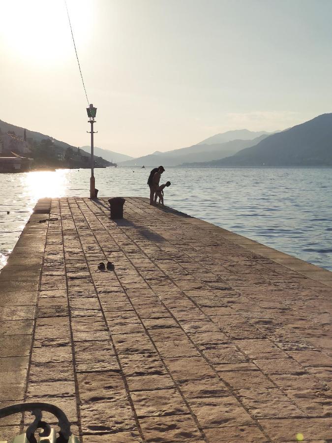Studio Apartments Krasici Tivat Exterior photo