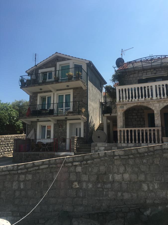 Studio Apartments Krasici Tivat Exterior photo